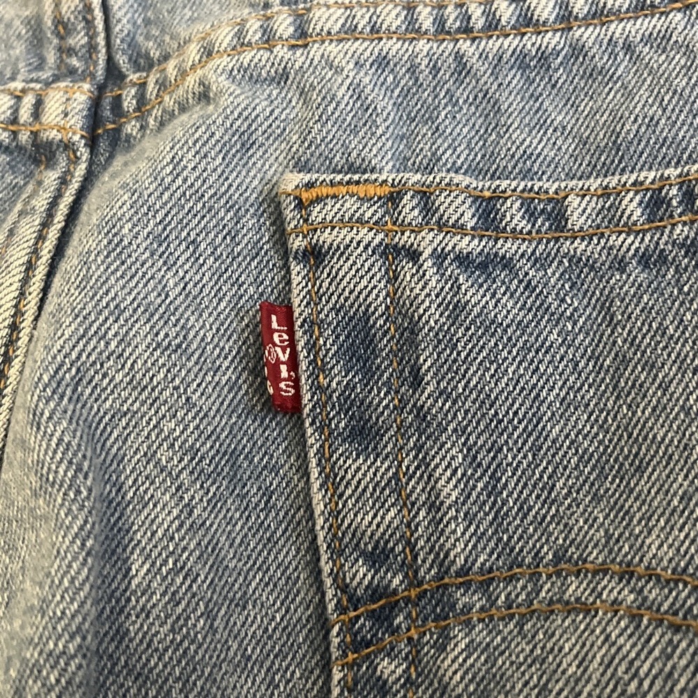 Vintage Levis 550 Jeans Mens 38x34 Relaxed Fit Blue Denim Light Wash Y2K - Picture 6 of 8